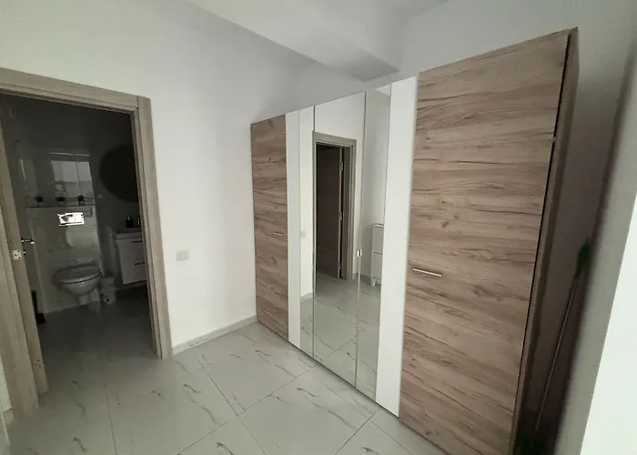 アパート Bright One Bedroom ブカレスト